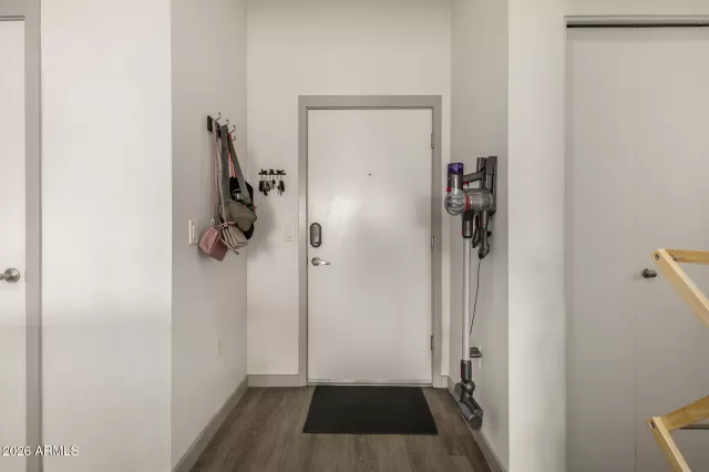 MLS: 6992524 Condo For Sale