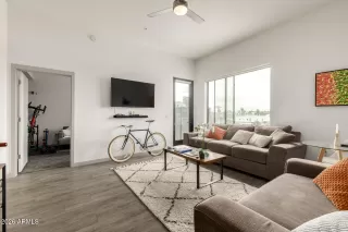 Photo #4: 6992524 Listing