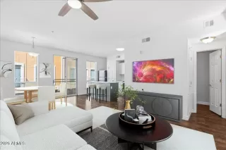 Photo #5: 6992791 Listing 