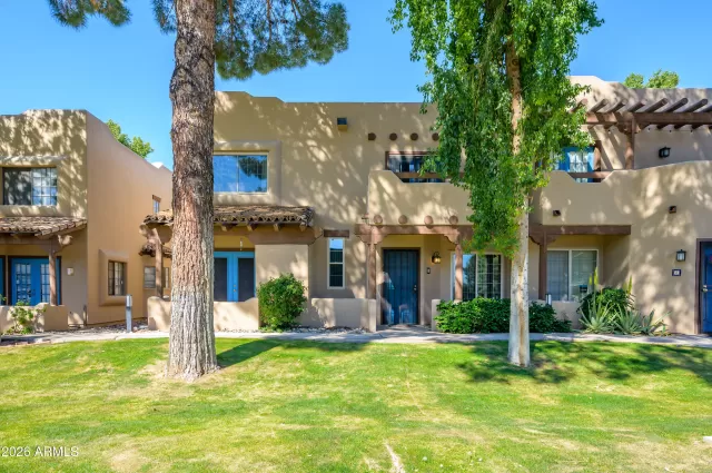 MLS: 6992833 Condo For Sale