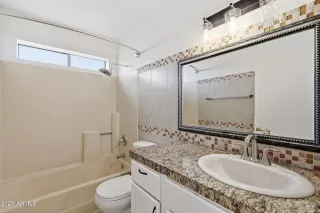 Photo #4: 6992841 Listing 