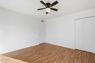 Photo #5: 6992841 Listing 