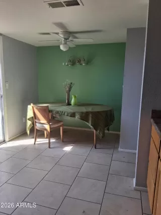 Photo #2: 6992858 Listing 