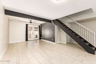 Photo #1: 6992878 Listing 