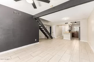 Photo #3: 6992878 Listing 