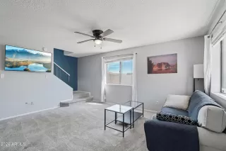 Photo #3: 6992963 Listing