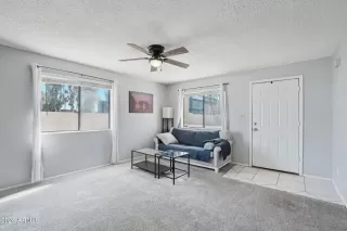 Photo #4: 6992963 Listing