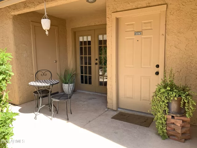 MLS: 6993285 Condo For Sale