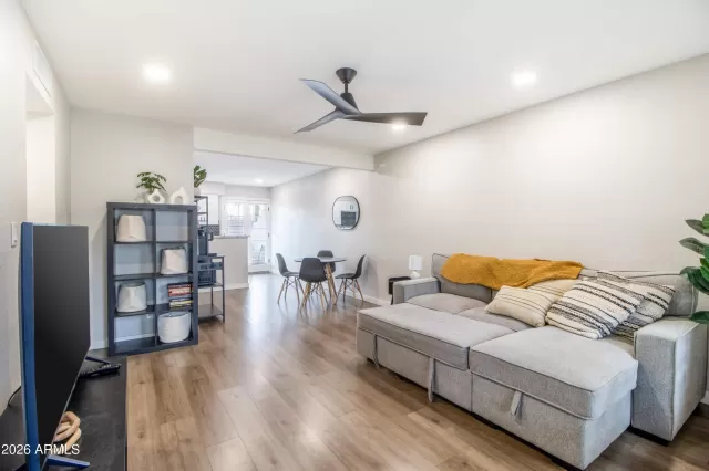 MLS: 6993373 Condo For Sale