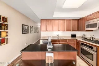 Photo #6: 6993472 Listing 