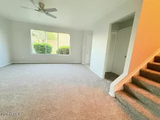 Photo #2: 6993525 Listing 