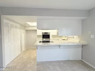 Photo #6: 6993525 Listing 