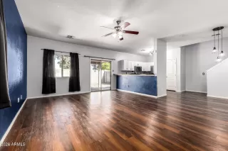 Photo #6: 6993567 Listing 