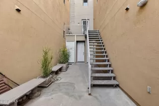 Photo #3: 6993680 Listing 