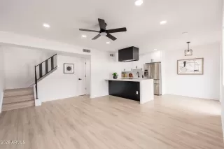 Photo #1: 6993694 Listing 