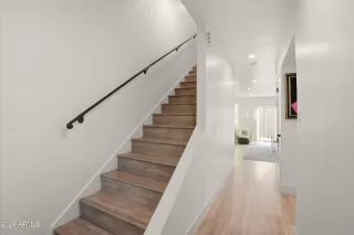 Photo #2: 6993731 Listing 