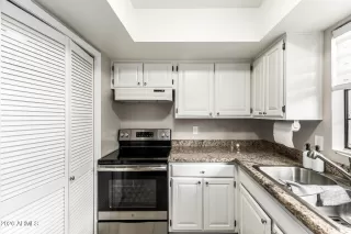 Photo #6: 6993783 Listing 