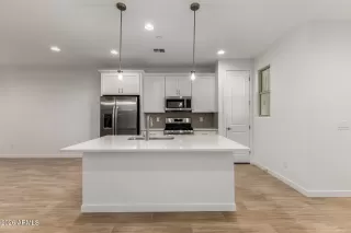 Photo #1: 6993795 Listing 