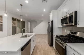 Photo #4: 6993795 Listing 