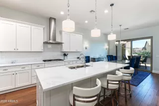 Photo #2: 6993822 Listing 