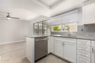 Photo #4: 6993851 Listing 