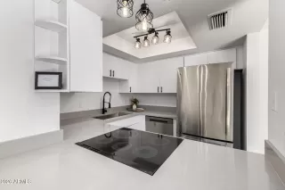 Photo #1: 6993861 Listing 