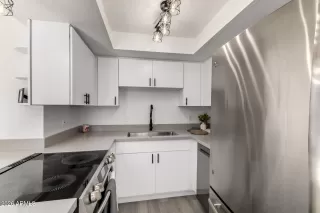 Photo #2: 6993861 Listing 