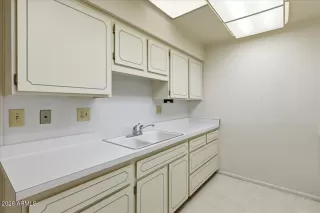 Photo #1: 6993992 Listing 