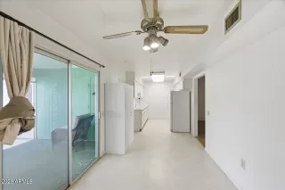 Photo #6: 6993992 Listing 