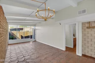 Photo #4: 6994019 Listing 