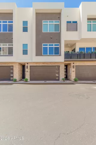 More Details about MLS # 6994068 : 1717 E MORTEN AVENUE 41#41