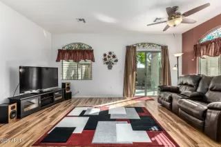 Photo #2: 6994176 Listing 