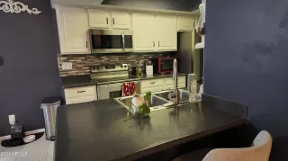 Photo #6: 6994191 Listing 