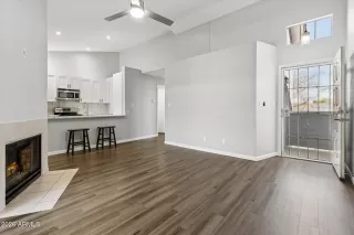 Photo #1: 6994207 Listing 