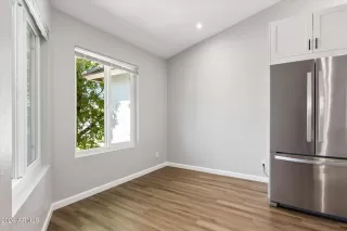 Photo #3: 6994207 Listing 