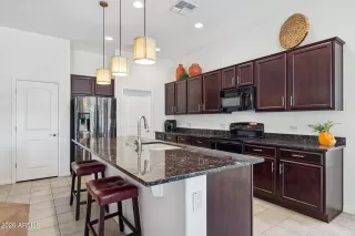 Photo #6: 6994213 Listing 