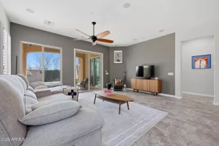 Photo #3: 6994235 Listing 