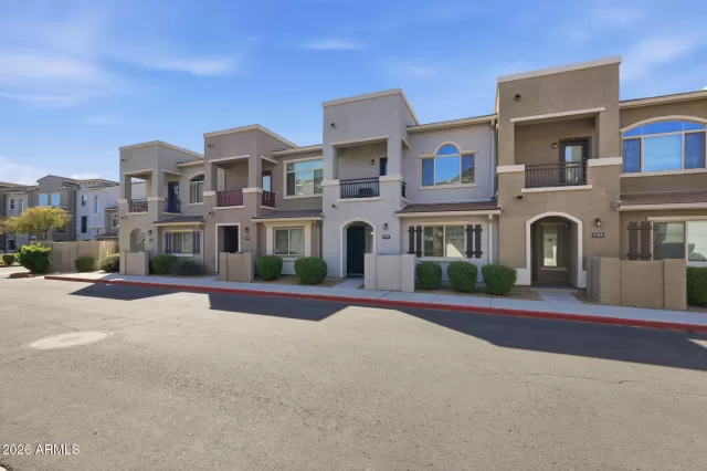 MLS: 6994396 Condo For Sale