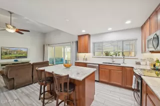 Photo #6: 6994406 Listing 