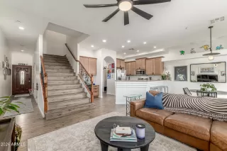 Photo #6: 6994408 Listing 