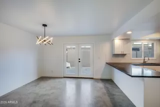 Photo #3: 6994446 Listing 