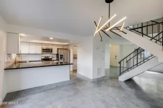 Photo #4: 6994446 Listing 