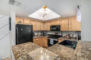 Photo #2: 6994465 Listing 