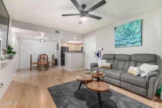 Photo #4: 6994465 Listing 