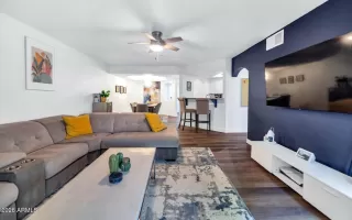 Photo #4: 6994506 Listing 