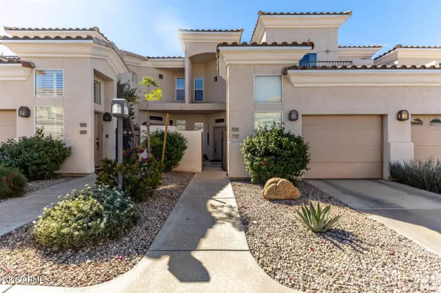 MLS: 6994607 Condo For Sale