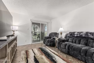 Photo #4: 6994738 Listing 