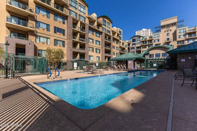 MLS: 6994768 Condo For Sale