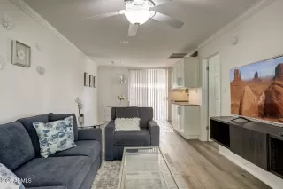 Photo #5: 6994969 Listing 