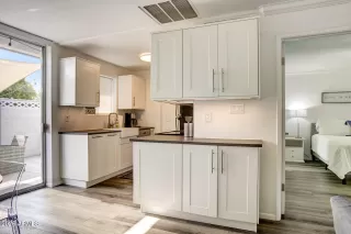 Photo #6: 6994969 Listing 